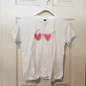 Gildan heavy cotton white shirt with pink heart sunglasses design